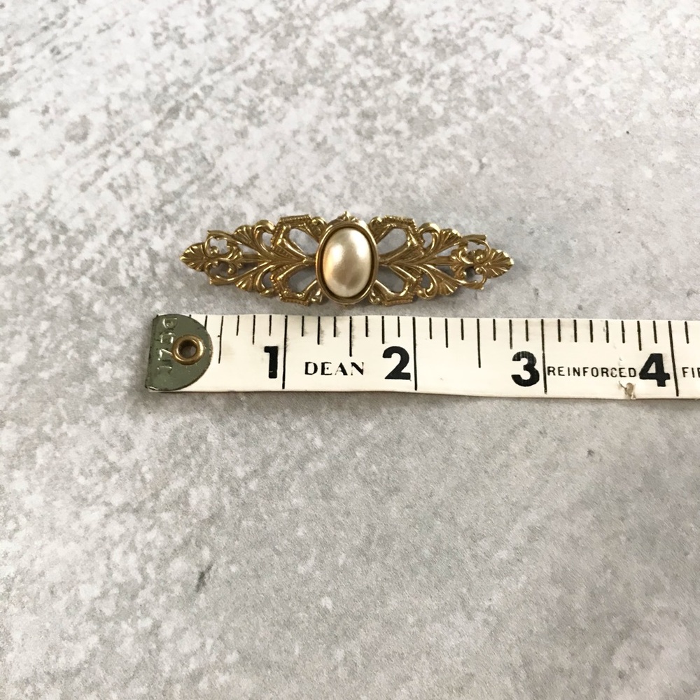 Miriam Haskell Signed, Gold Filigree & Faux Pearl… - image 2